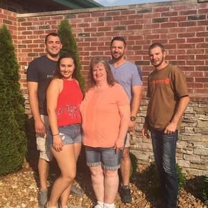 Meet your Posher, Tina